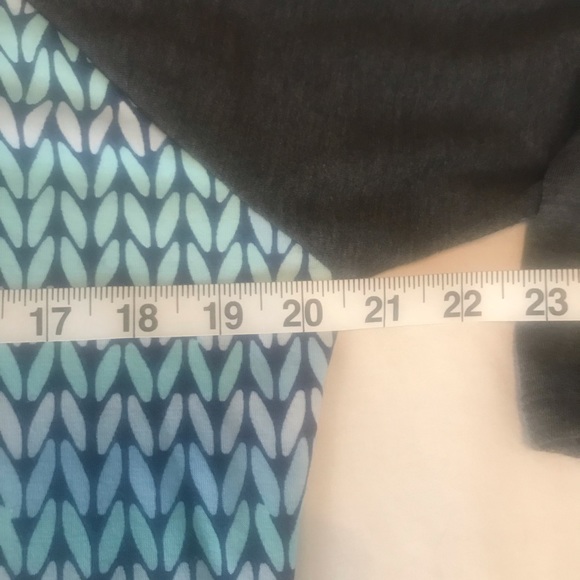 Lularoe Randy - Picture 4 of 4